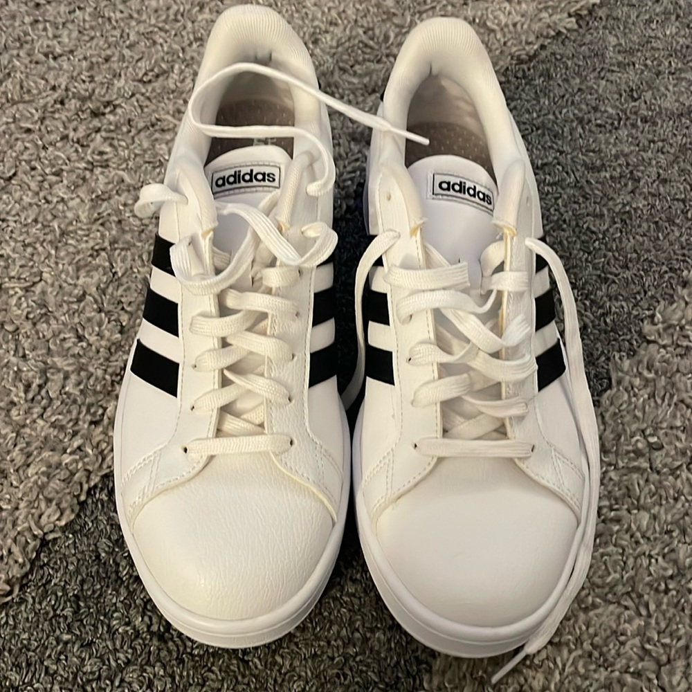 Men sneakers